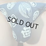 家紋黒猫（薄手の綿混柔らか素材）
