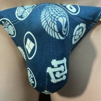 家紋黒猫（薄手の綿混柔らか素材）