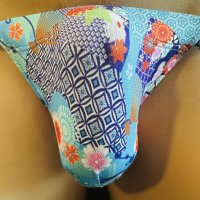 賑やか花和紋様黒猫（薄手の綿混柔らか素材）