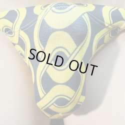 画像1: 吉原繋ぎ紋様黒猫（薄手の綿混柔らか素材）