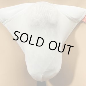 画像: やや小さめ薄手の機能性素材黒猫白