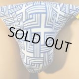 画像: 六弥太格子（ろくやたごうし）紋様黒猫　（薄手の綿混柔らか素材）