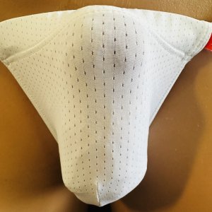 画像: 新通気性メッシュ黒猫白